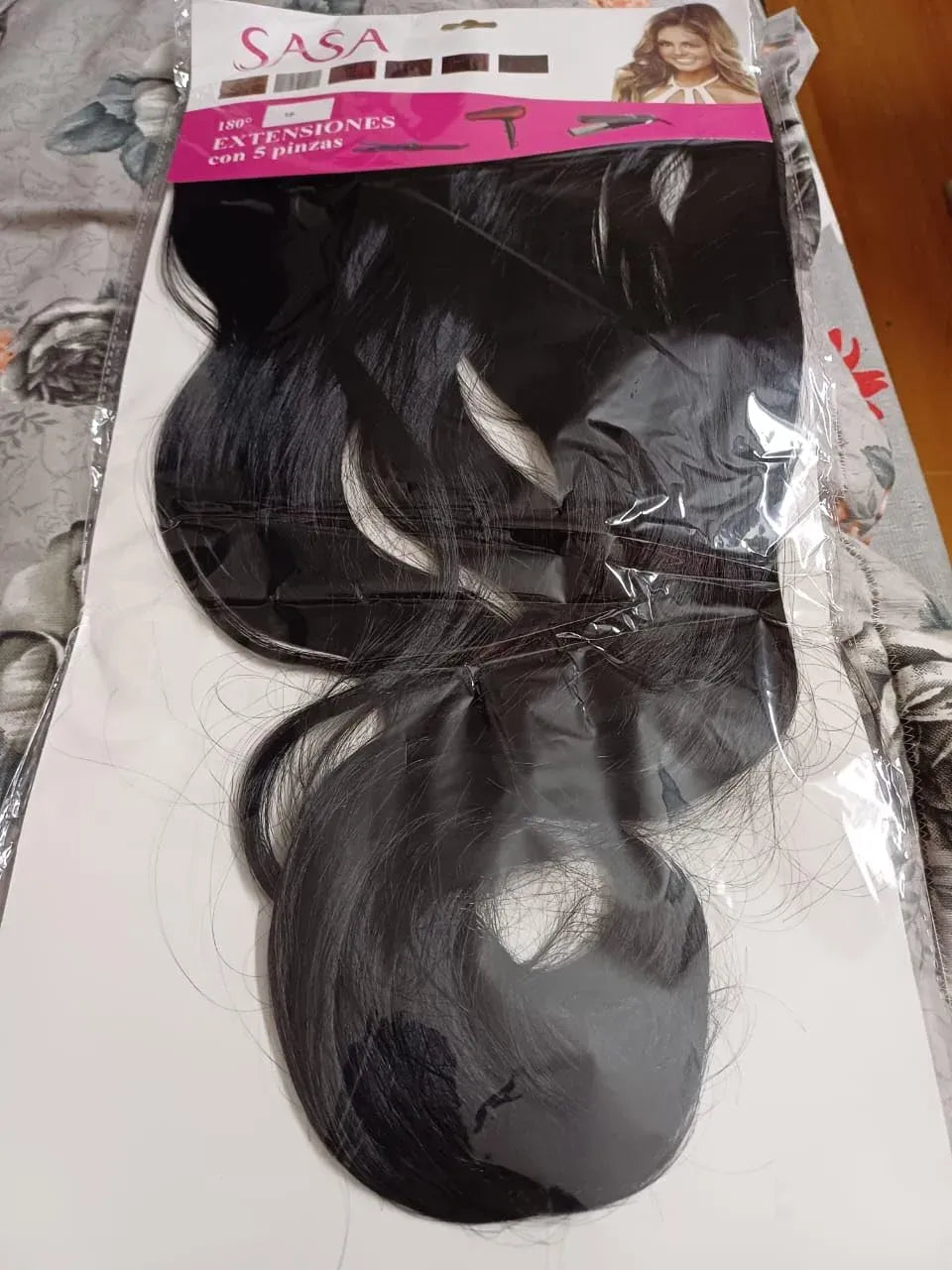 24 Inches" Clip In Hair Extensions + FREE Hair Bun (Juda) Extension